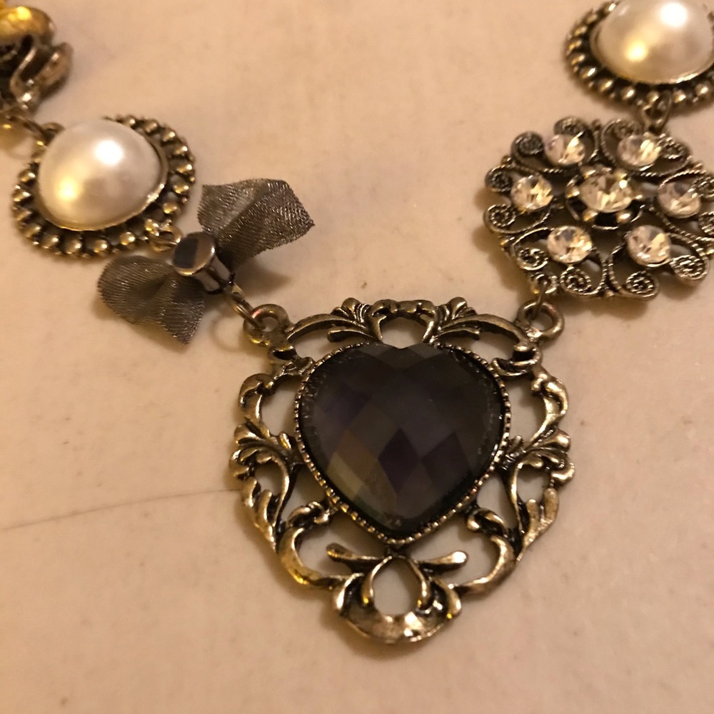 20” statement necklace. - Picture 2 of 3